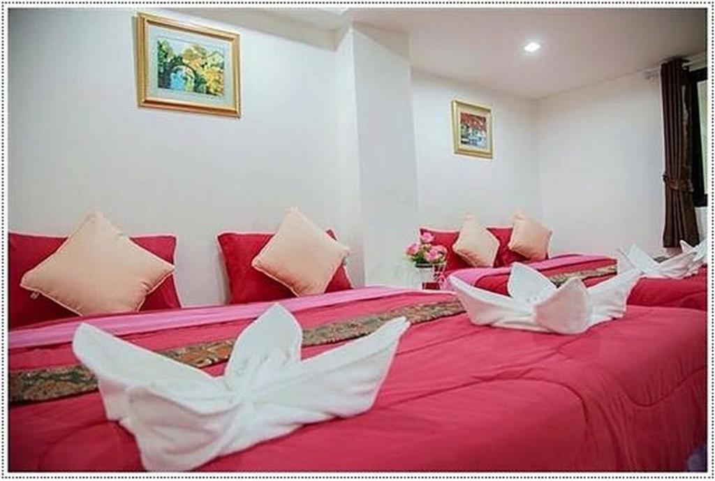 Bird Hotel Chonburi Exterior foto